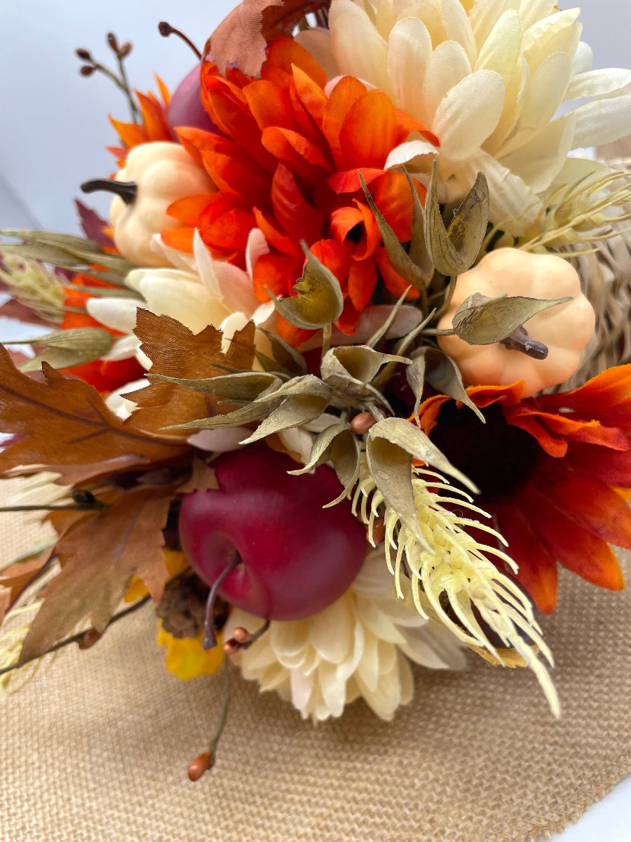 Modern Farmhouse Thanksgiving Cornucopia Decor