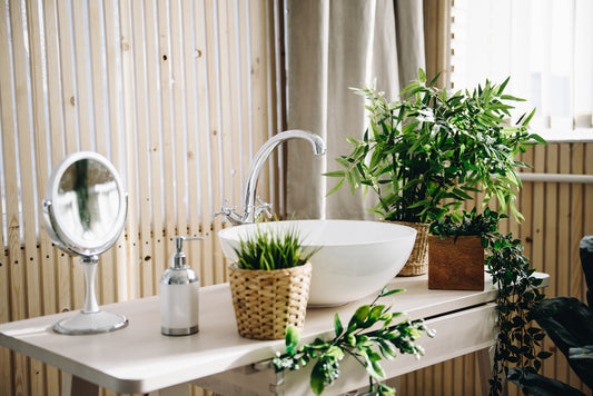 Lifelike Fake Plants to Decorate Your Bathroom