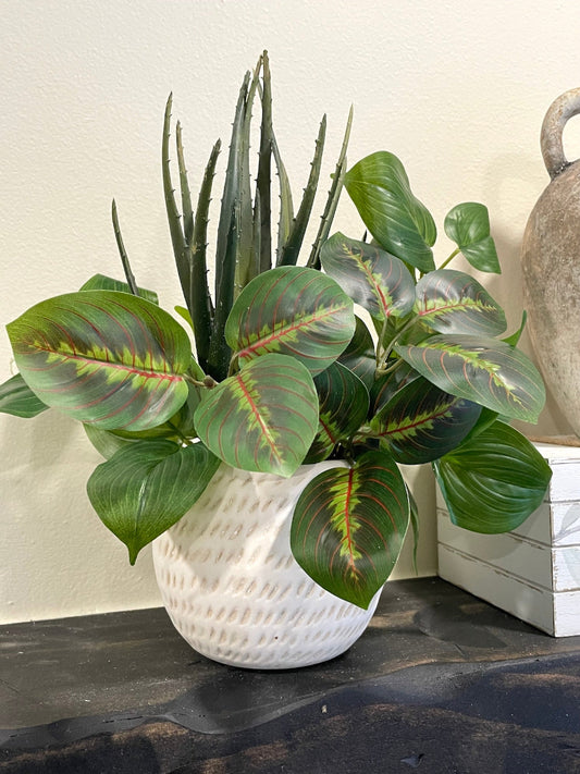 Realistic Artificial Indoor Plants mix of 3 placed in beige ceramic matt pot