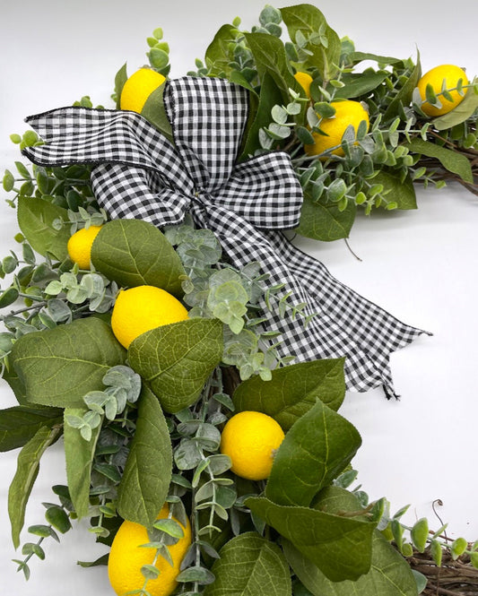 Lemon Wreath, Farmhouse Grapevine with Faux Lemons, Summer Wreath for Front Door